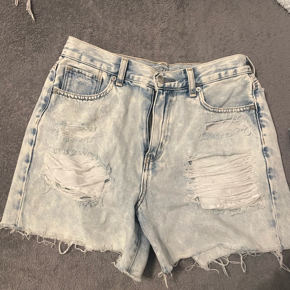 American Eagle mom jean shorts